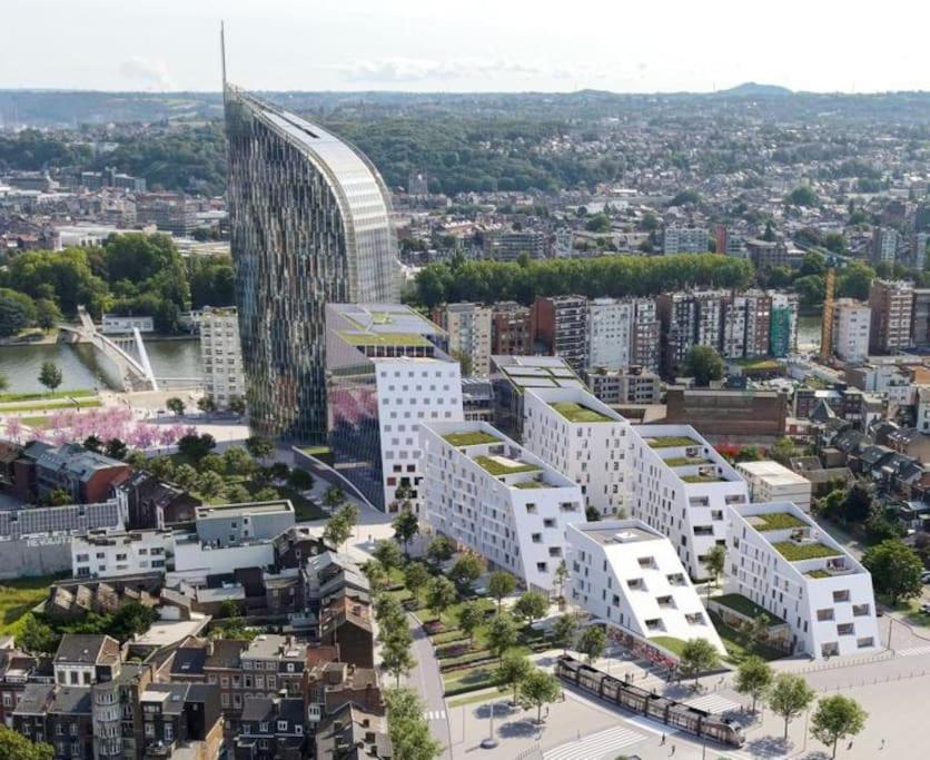 Paradis Express Neuf Face Aux Guillemins Liège Eksteriør billede